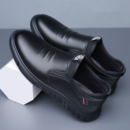 Men Shoes Black White Flats Walking Shoes