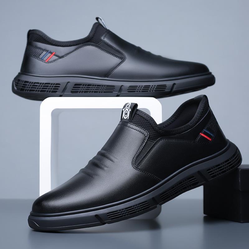 Men Shoes Black White Flats Walking Shoes